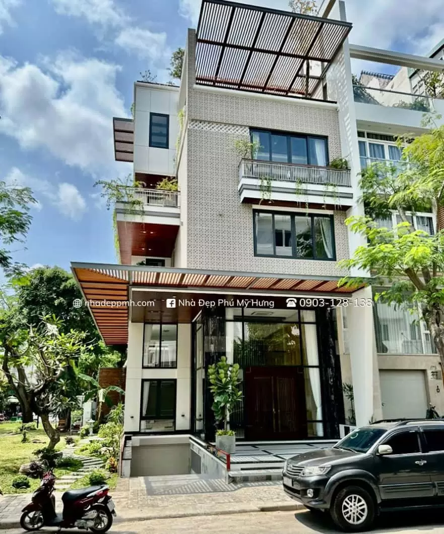Nhà phố Hưng Gia Phú Mỹ Hưng