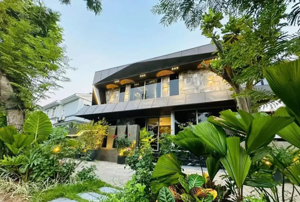 Biệt thự Hưng Thái cực sang trọng